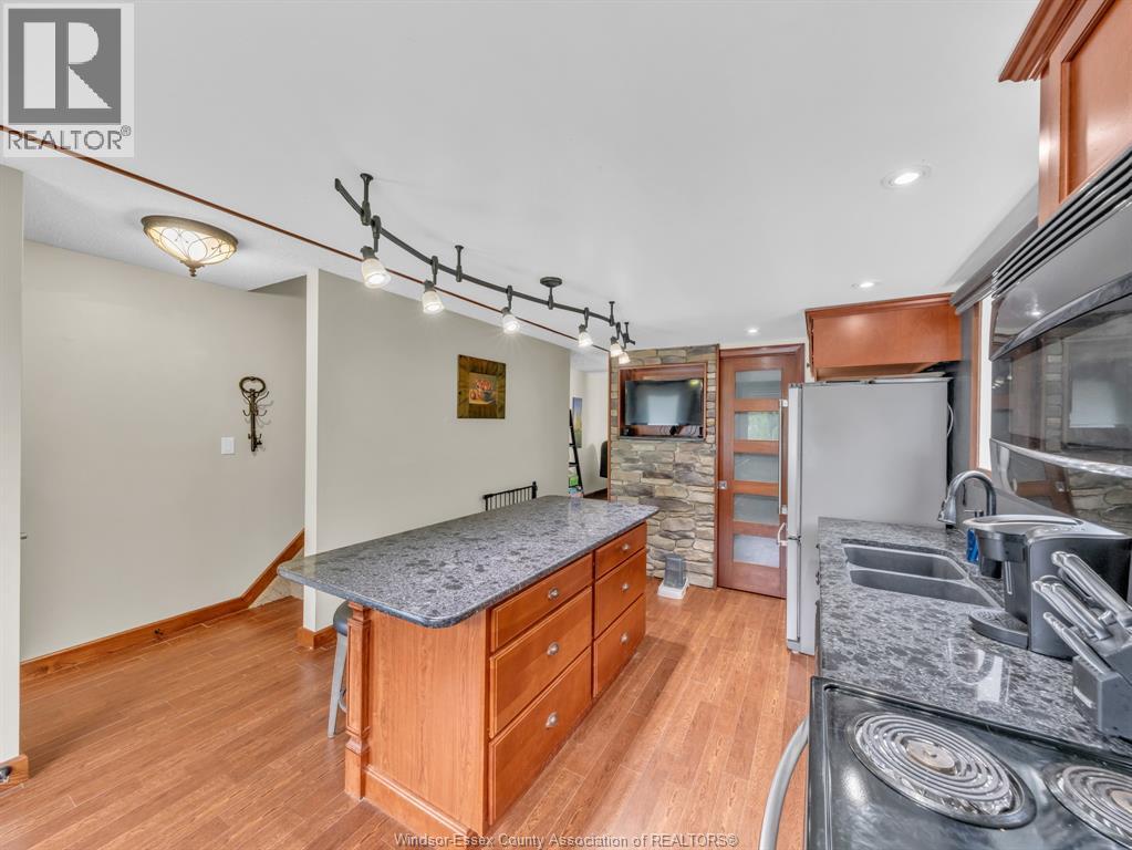 345 Robson Road Unit# 18, Leamington, Ontario  N8H 5G6 - Photo 5 - 26018689