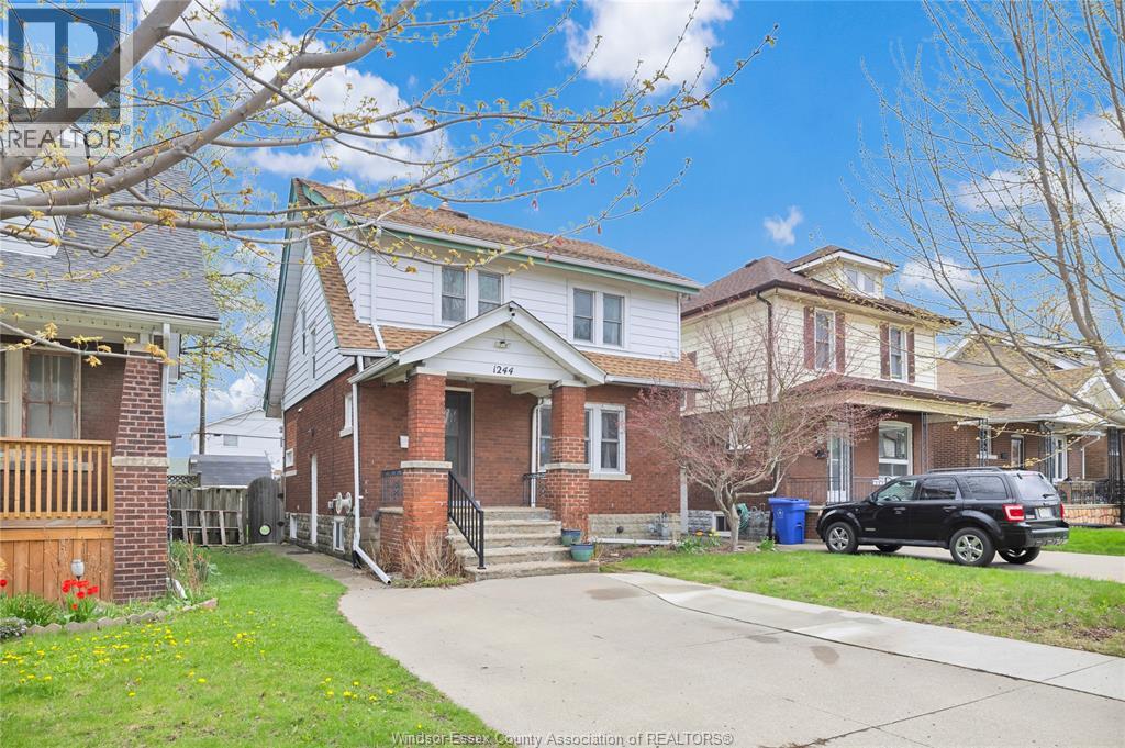 1244 Marentette, Windsor, Ontario  N8X 4C6 - Photo 2 - 26018687