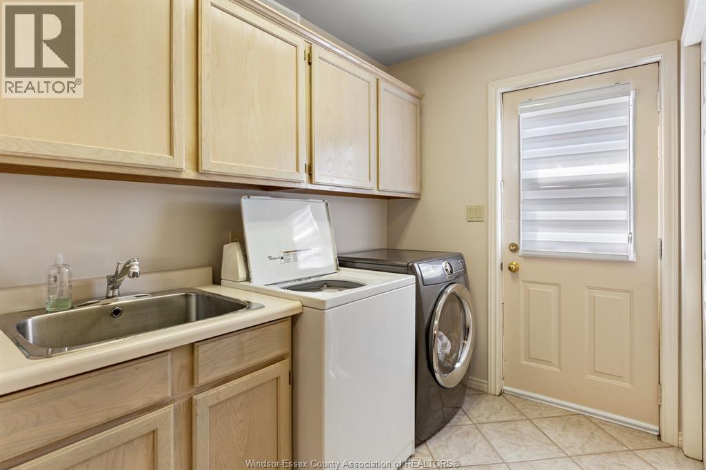 5940 Oxley, Lasalle, Ontario  N9H 1N5 - Photo 31 - 26018670