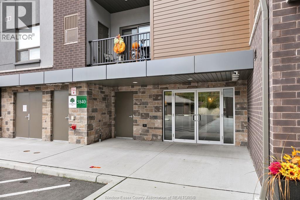 5840 Newman Unit# 318, Lasalle, Ontario  N9J 0E3 - Photo 3 - 26017464