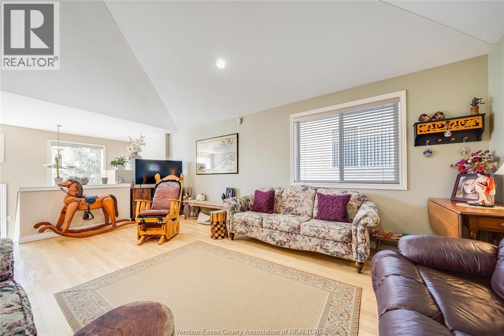 1739 Castleton Avenue, Windsor, Ontario  N8P 1P5 - Photo 10 - 26018712