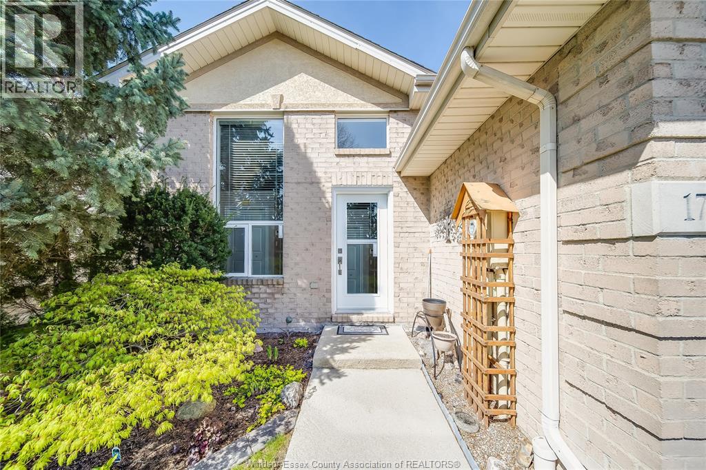 1739 Castleton Avenue, Windsor, Ontario  N8P 1P5 - Photo 2 - 26018712