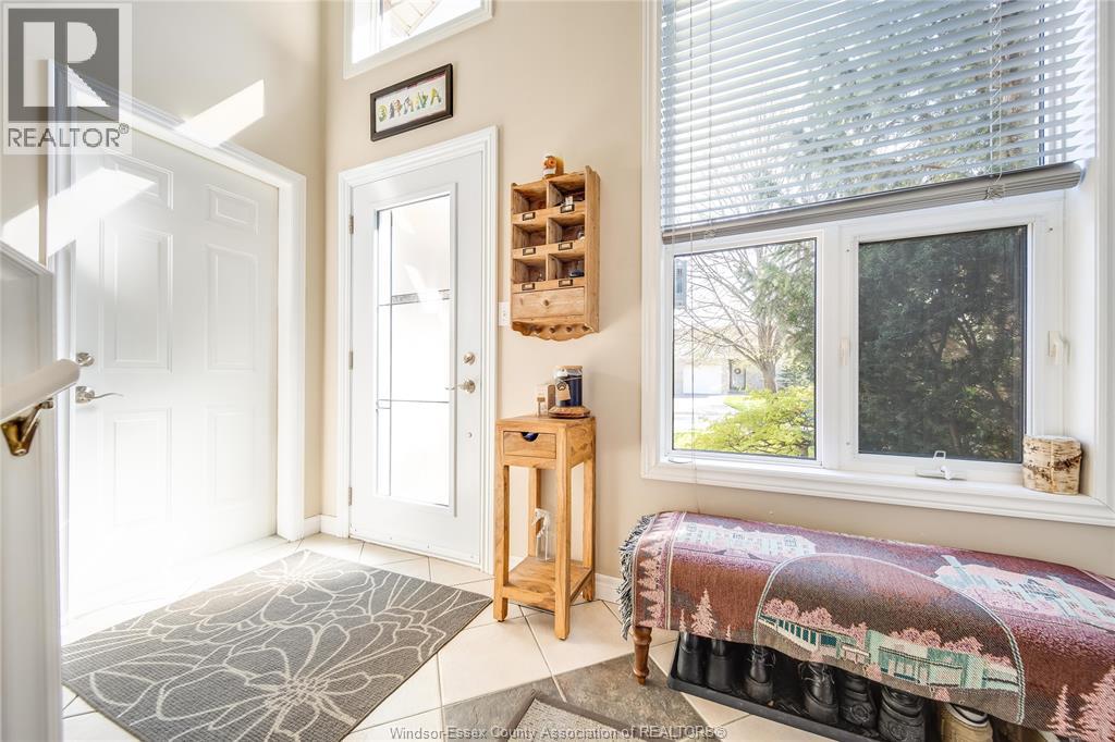 1739 Castleton Avenue, Windsor, Ontario  N8P 1P5 - Photo 4 - 26018712