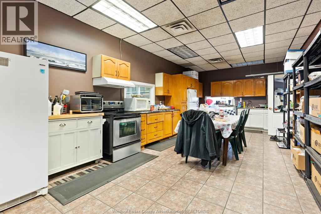1725 Rossi Drive, Tecumseh, Ontario  N8A 6J3 - Photo 31 - 26018700
