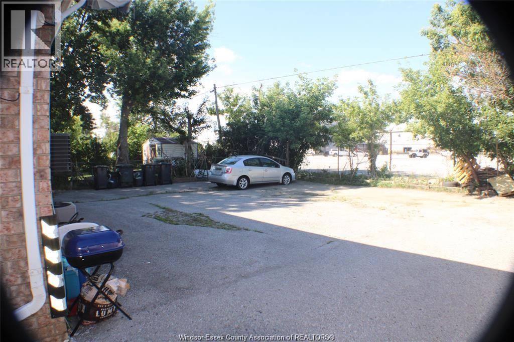 1231 High Street, Windsor, Ontario  N8Y 4B1 - Photo 2 - 26018680