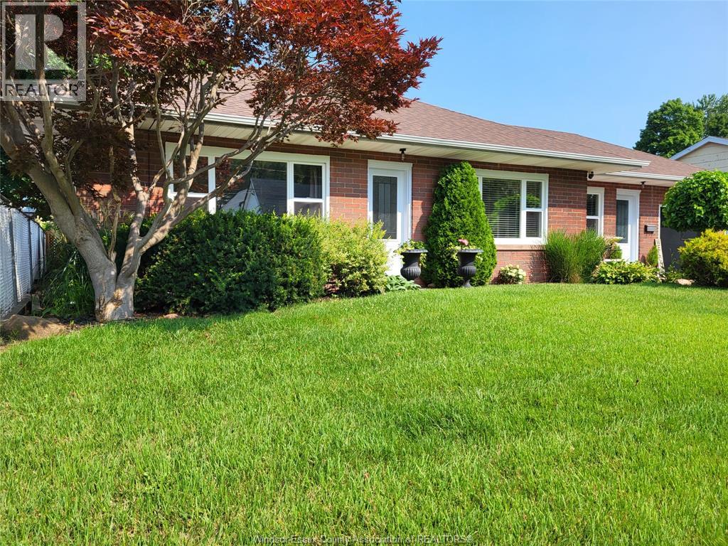 86 Mary Street, Thamesville, Ontario  N0P 2K0 - Photo 3 - 26018674