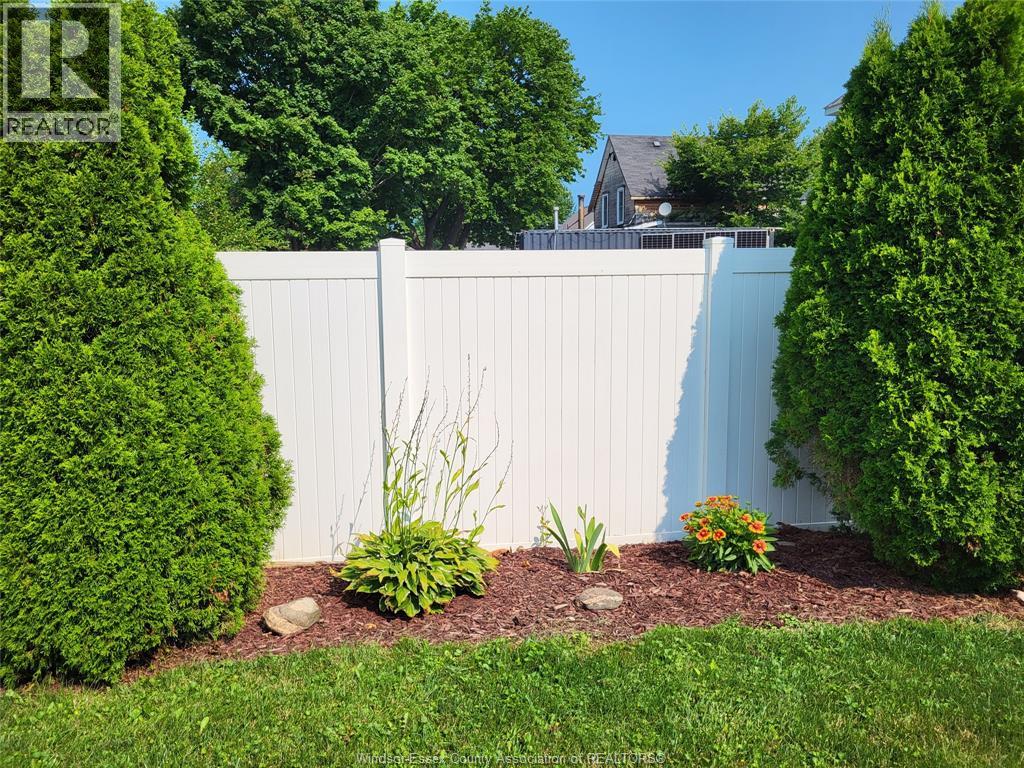 86 Mary Street, Thamesville, Ontario  N0P 2K0 - Photo 30 - 26018674