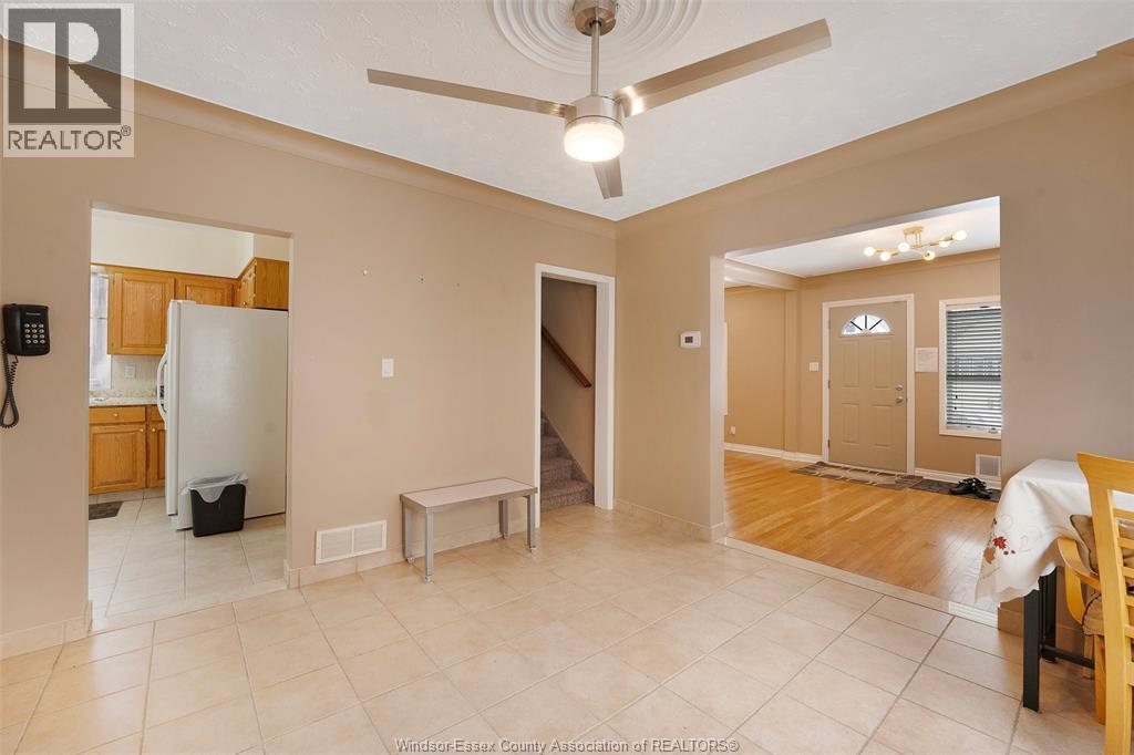 907 Gladstone Avenue Unit# Main, Windsor, Ontario  N9A 2R5 - Photo 6 - 26018665