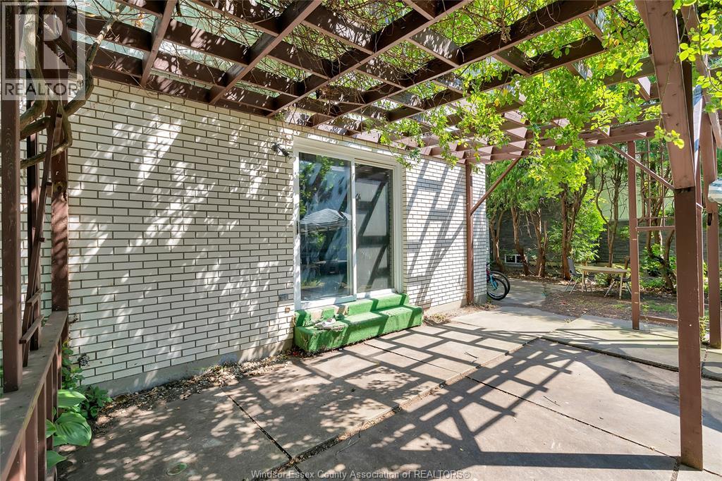 655 Roseland Drive South, Windsor, Ontario  N9G 1T7 - Photo 31 - 26018698