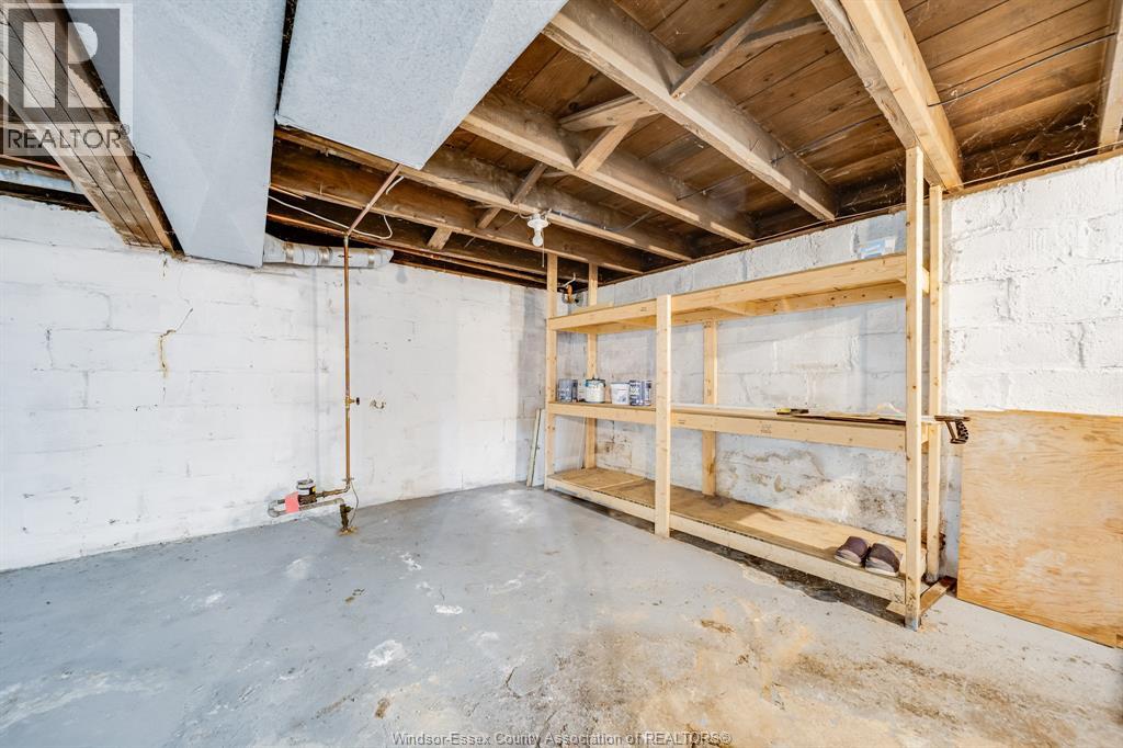 1560 Lillian Avenue, Windsor, Ontario  N8X 4A8 - Photo 25 - 26018724