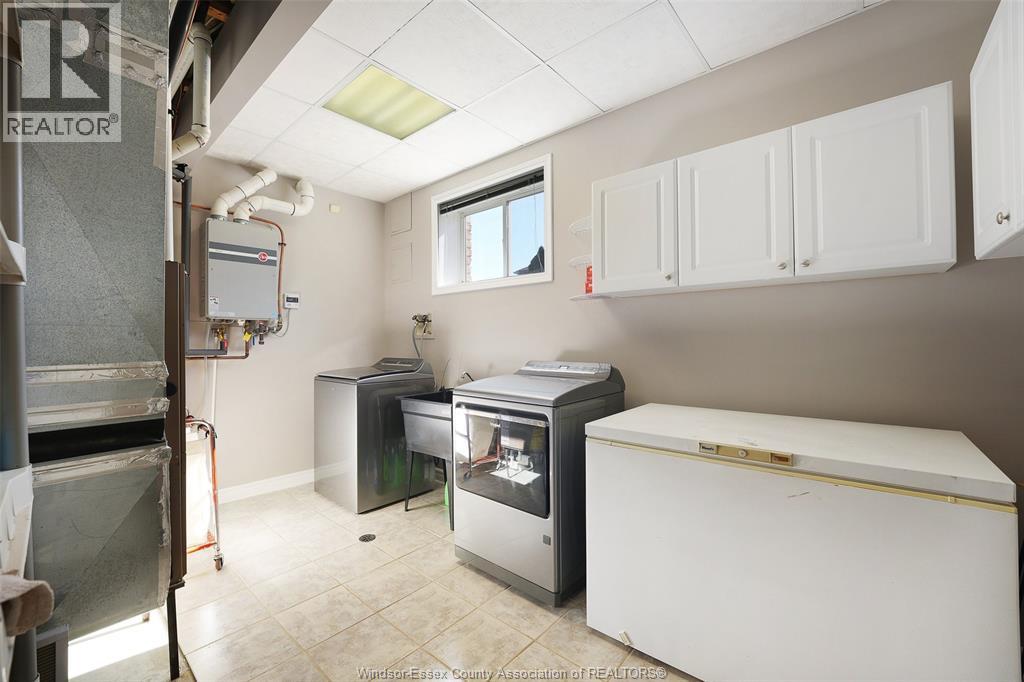 2071 Eugeni, Tecumseh, Ontario  N9K 1B3 - Photo 30 - 26018714