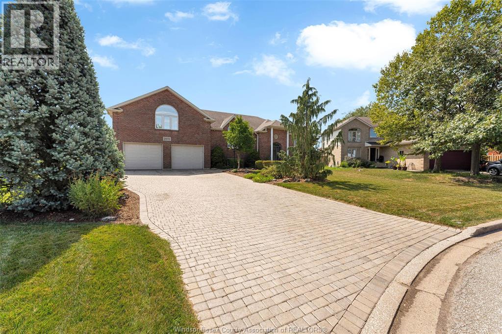 2071 Eugeni, Tecumseh, Ontario  N9K 1B3 - Photo 34 - 26018714