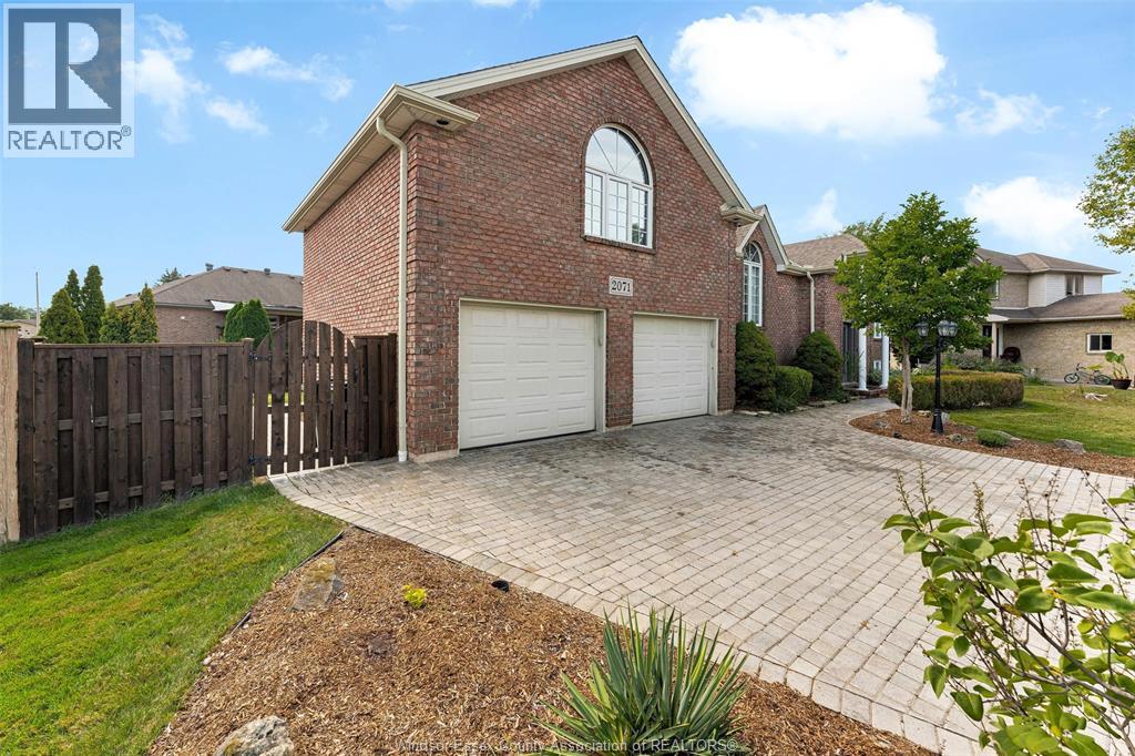 2071 Eugeni, Tecumseh, Ontario  N9K 1B3 - Photo 35 - 26018714