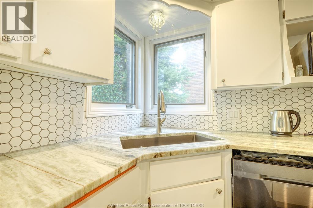 106 Marentette Drive, Lakeshore, Ontario  N0R 1A0 - Photo 11 - 26018735