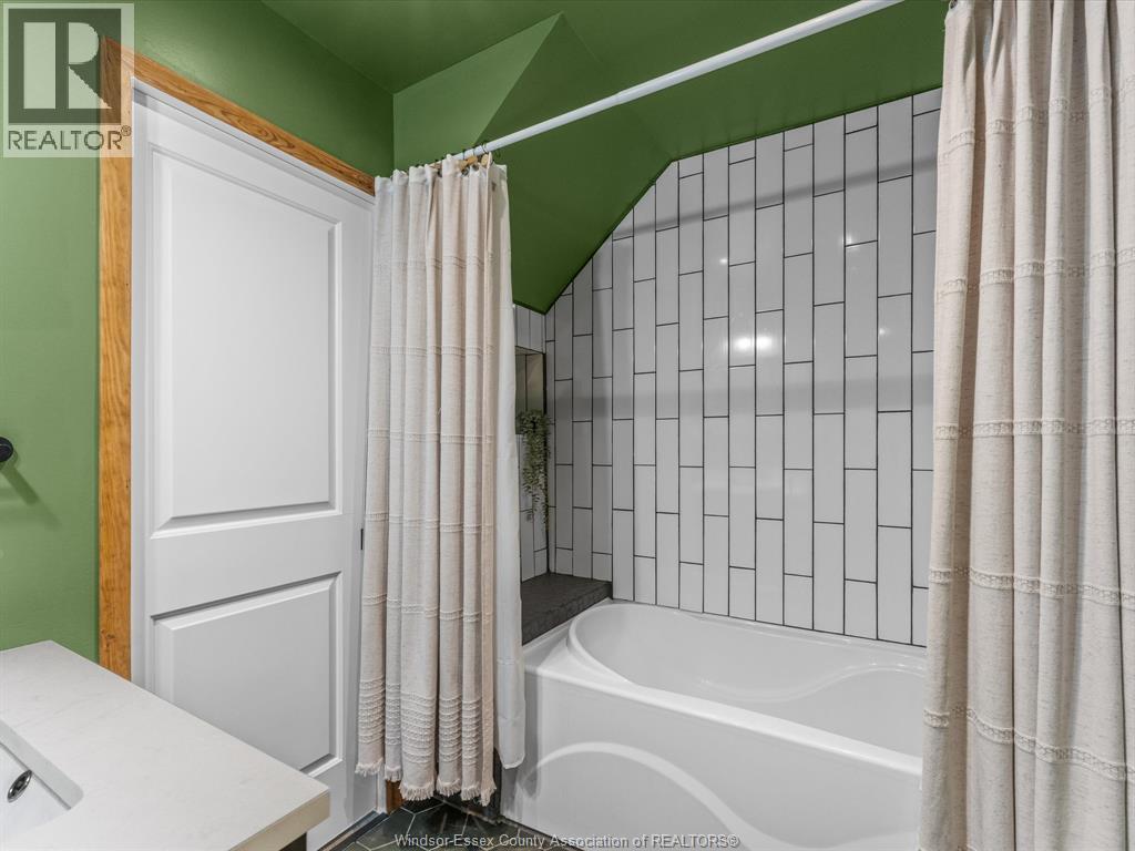 1809 Westcott, Windsor, Ontario  N8W 4K3 - Photo 24 - 26018722