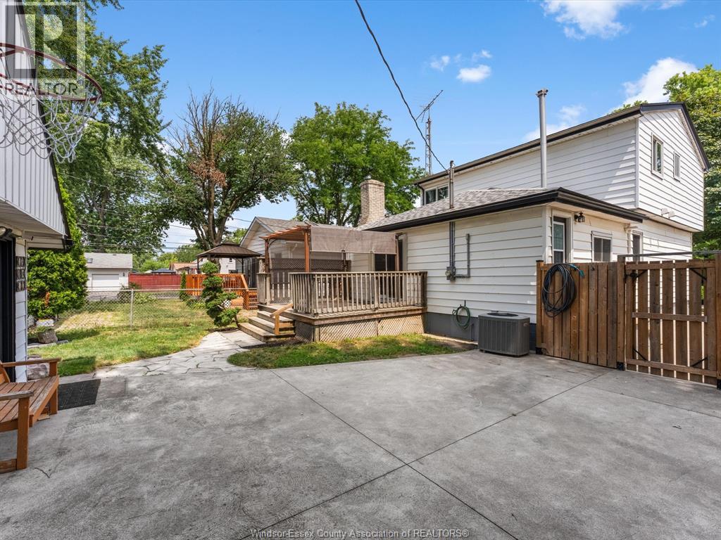 1809 Westcott, Windsor, Ontario  N8W 4K3 - Photo 33 - 26018722