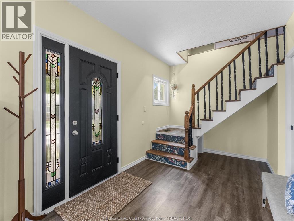 1809 Westcott, Windsor, Ontario  N8W 4K3 - Photo 4 - 26018722