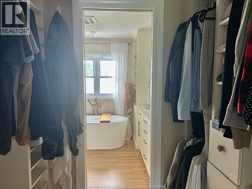 338 Barry Avenue, Tecumseh, Ontario  N8N 2G3 - Photo 14 - 26018738