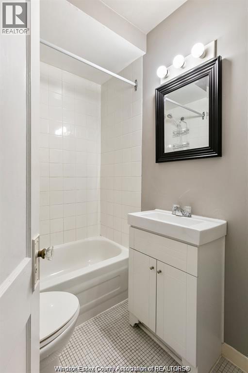 344 Partington Avenue Unit# 2, Windsor, Ontario  N9B 2N5 - Photo 17 - 26018752