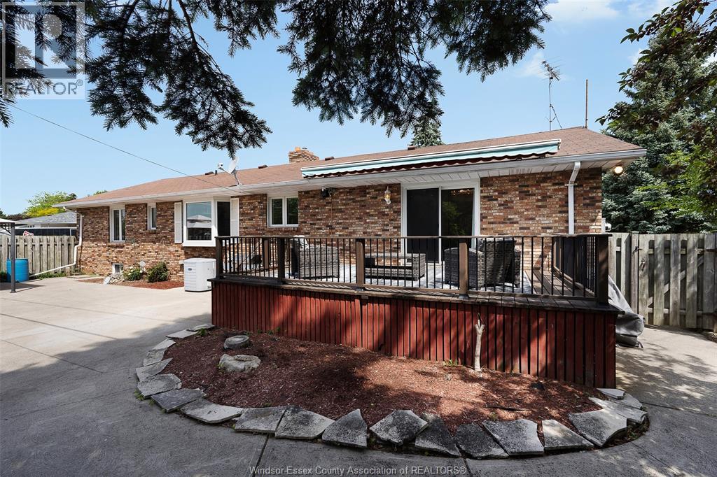 255 Fort Street, Amherstburg, Ontario  N9V 1C1 - Photo 36 - 26018761