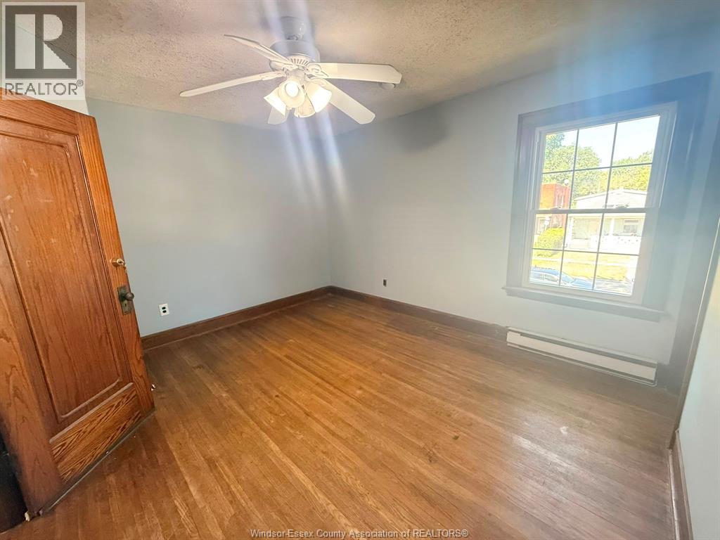 427 Cameron, Windsor, Ontario  N9B 1Y9 - Photo 18 - 26018765