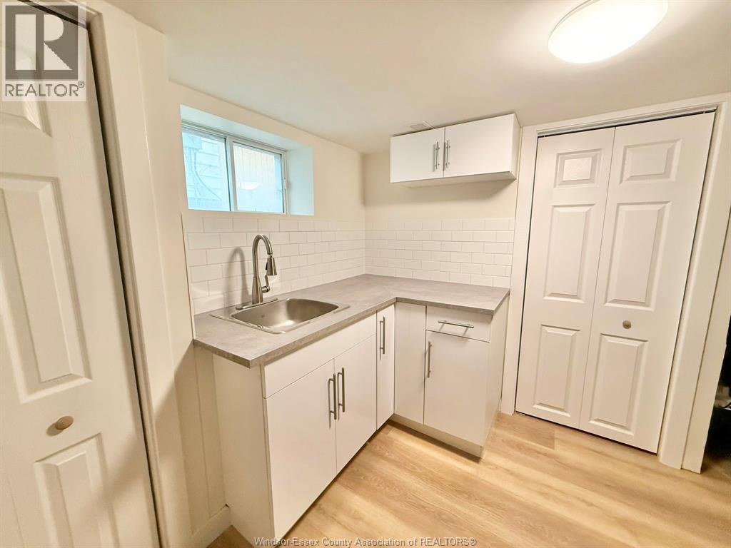 427 Cameron, Windsor, Ontario  N9B 1Y9 - Photo 29 - 26018765