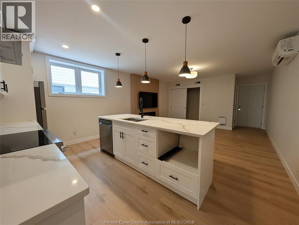 1707 Ford Boulevard Unit# 1, Windsor, Ontario  N8T 2C9 - Photo 3 - 26018759