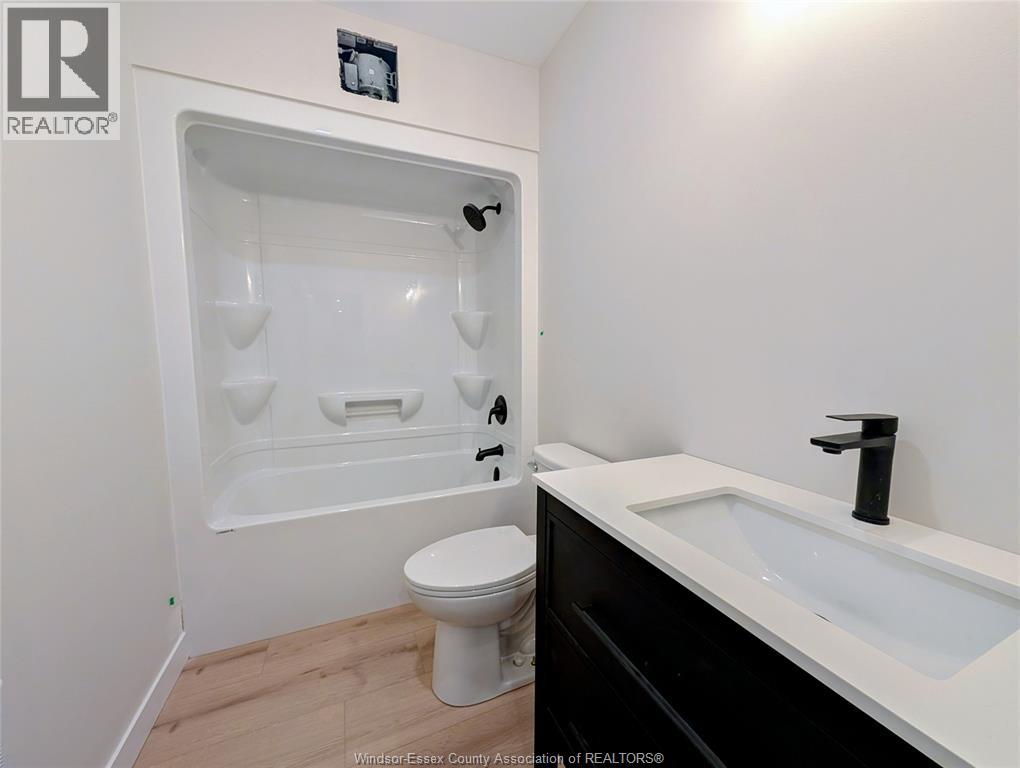 1707 Ford Boulevard Unit# 1, Windsor, Ontario  N8T 2C9 - Photo 6 - 26018759