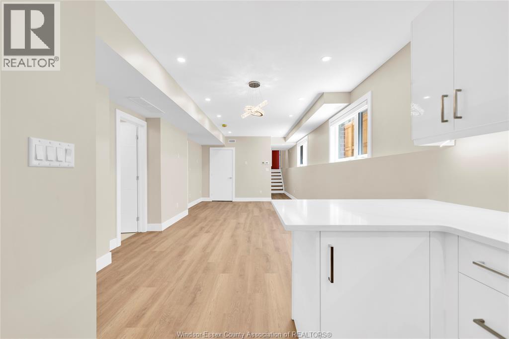 3371 Byng Unit# 2, Windsor, Ontario  N8W 3H3 - Photo 3 - 26018776
