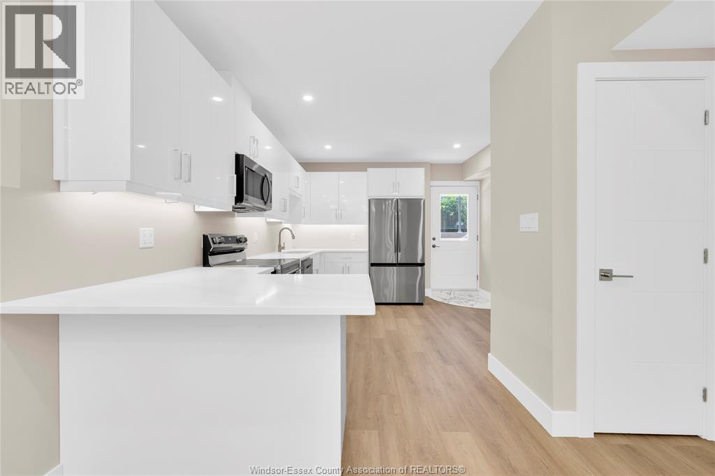3371 Byng Unit# 2, Windsor, Ontario  N8W 3H3 - Photo 4 - 26018776