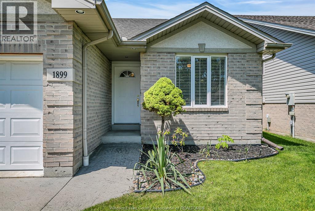 1899 Castleton Avenue, Windsor, Ontario  N8P 1P6 - Photo 3 - 26018750