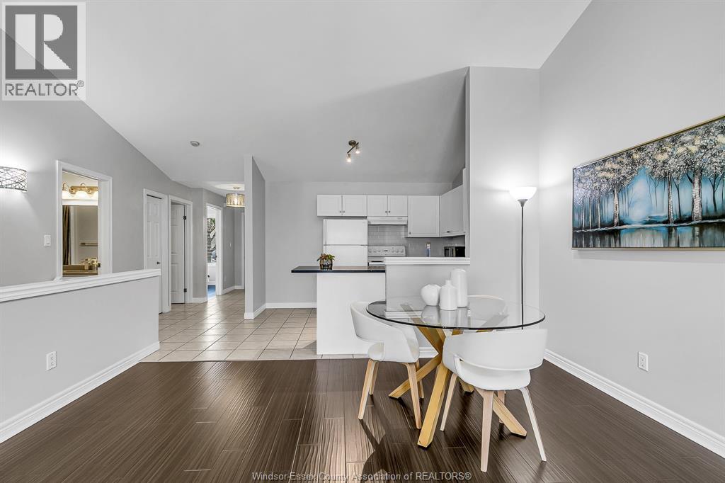 1899 Castleton Avenue, Windsor, Ontario  N8P 1P6 - Photo 8 - 26018750