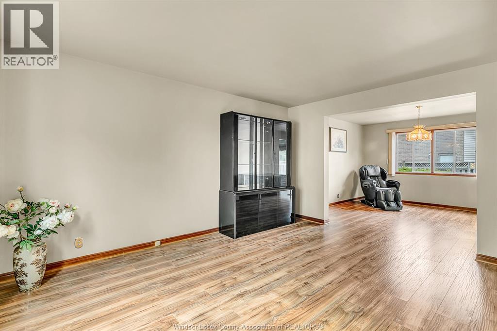 2862 Mangin Crescent, Windsor, Ontario  N9E 4K9 - Photo 19 - 26018748