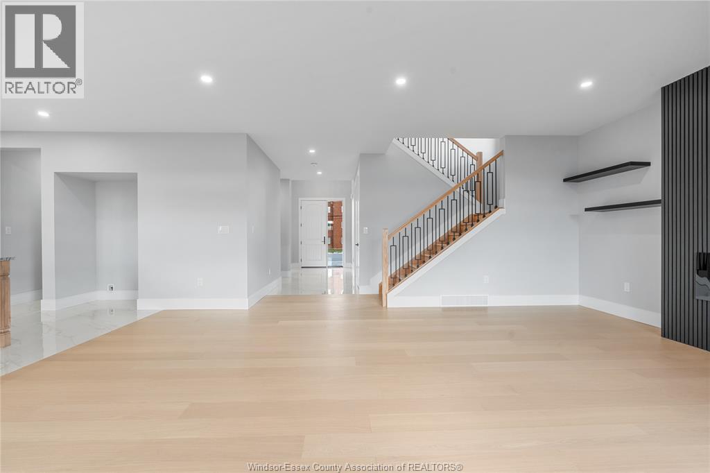 4615 Huron Church Line Road, Lasalle, Ontario  N9H 1H3 - Photo 5 - 26018777