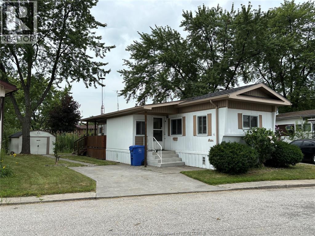 15 Wilder South, Lakeshore, Ontario  N8N 2T1 - Photo 2 - 26018786