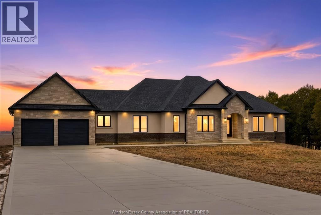 418 COUNTY RD 34, Kingsville, Ontario