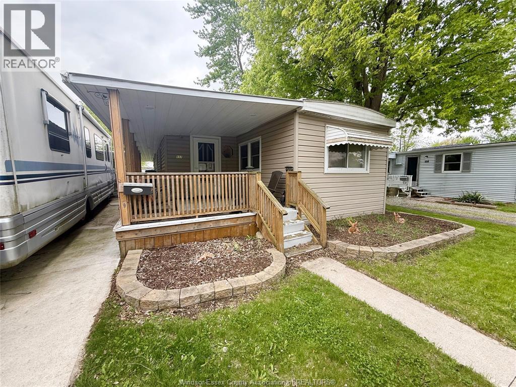 117 Steven Court, Essex, Ontario  N8M 2A2 - Photo 1 - 26018792
