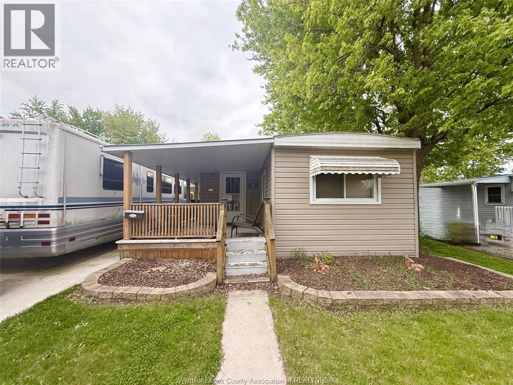 117 Steven Court, Essex, Ontario  N8M 2A2 - Photo 2 - 26018792