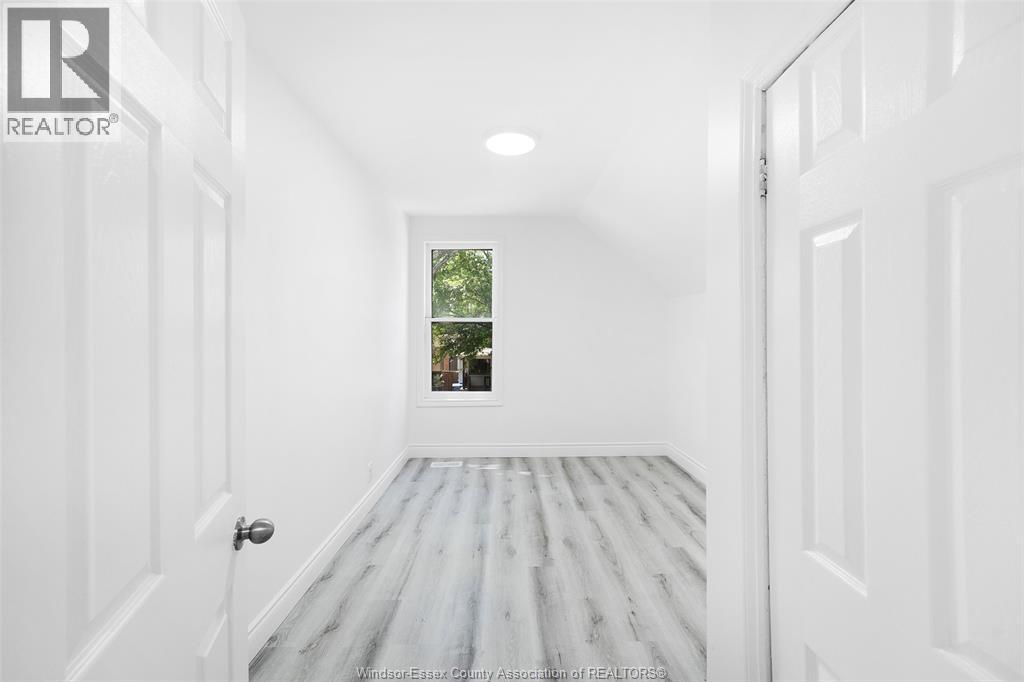 1022 Hickory Road, Windsor, Ontario  N8Y 3S1 - Photo 19 - 26018811
