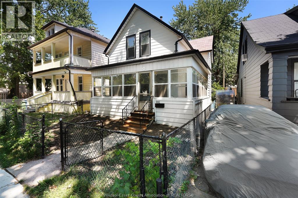 1022 Hickory Road, Windsor, Ontario  N8Y 3S1 - Photo 3 - 26018811