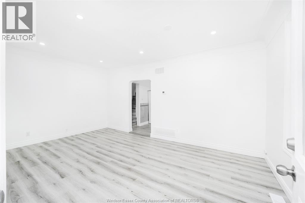 1022 Hickory Road, Windsor, Ontario  N8Y 3S1 - Photo 7 - 26018811