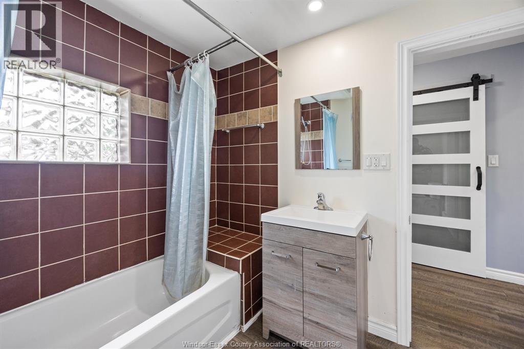 817 Chatham Street East, Windsor, Ontario  N9A 2X8 - Photo 6 - 26018770
