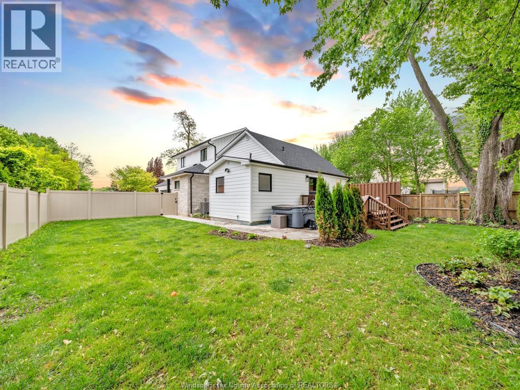 281 Brighton Road, Tecumseh, Ontario  N8N 2L2 - Photo 46 - 26018822