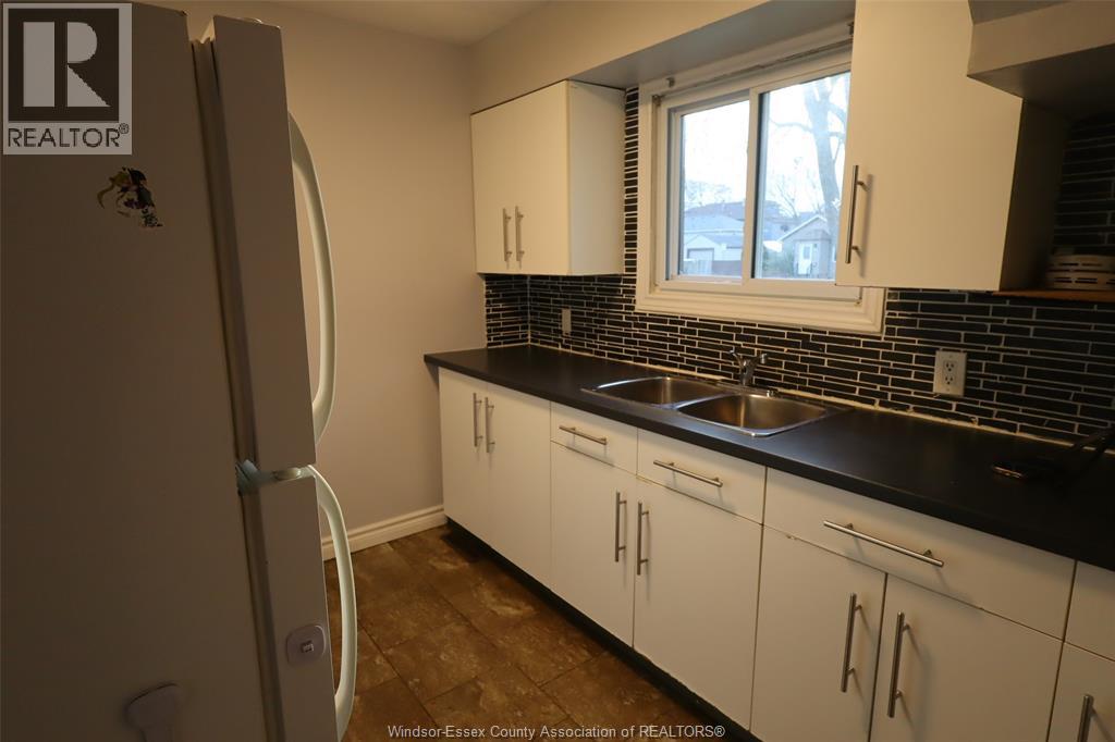 817 Chatham Street East, Windsor, Ontario  N9A 2X8 - Photo 13 - 26018771