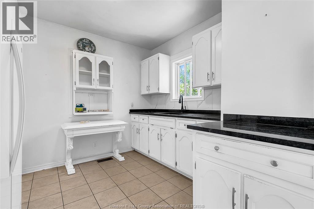 3337 Riberdy Road, Windsor, Ontario  N8W 3V3 - Photo 13 - 26018803