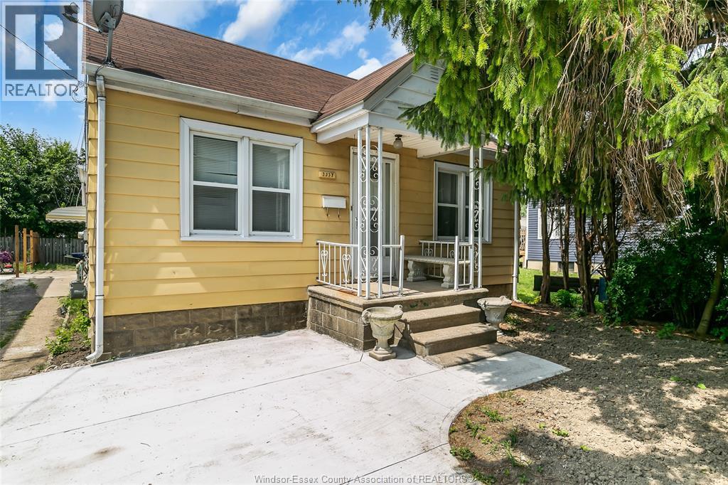 3337 Riberdy Road, Windsor, Ontario  N8W 3V3 - Photo 3 - 26018803