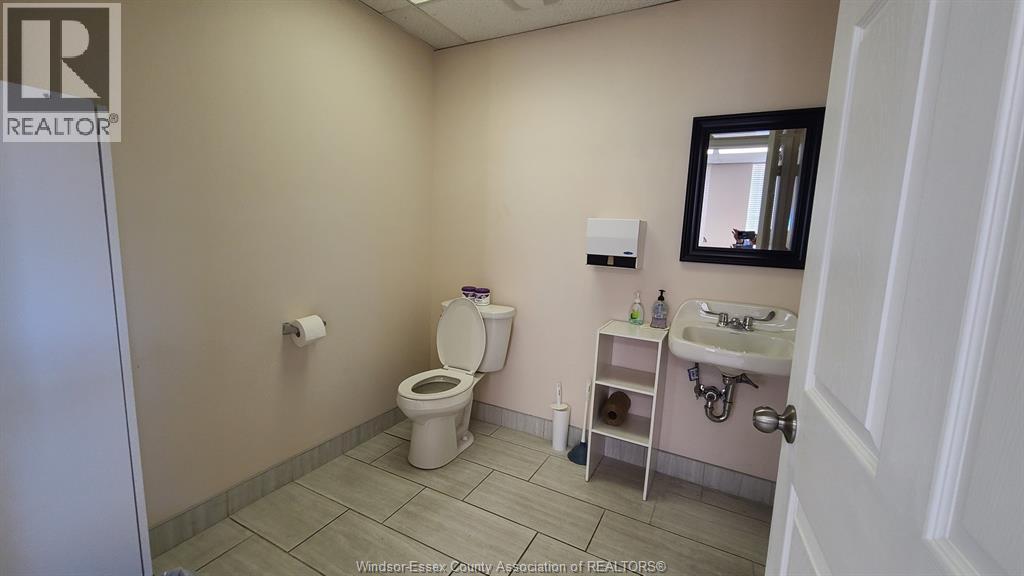 2996 Deziel Drive, Windsor, Ontario  N8W 5H8 - Photo 4 - 26018807