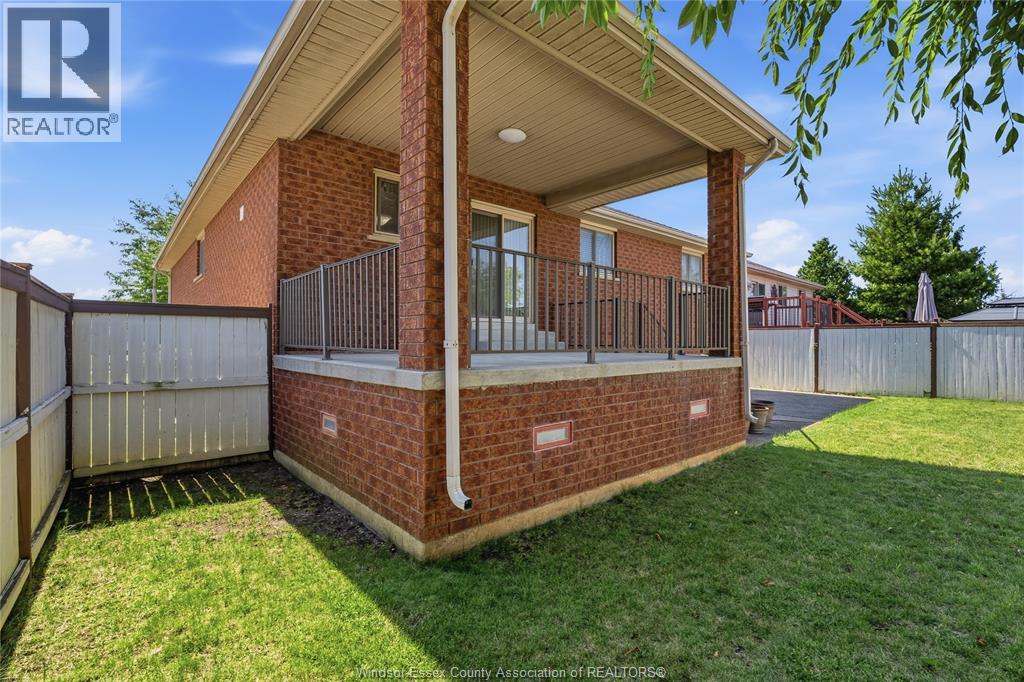 1695 Meridian Street, Windsor, Ontario  N9G 3E7 - Photo 27 - 26018758
