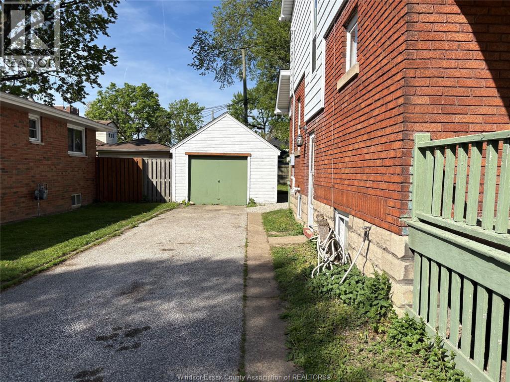855 Edward, Windsor, Ontario  N8S 1P9 - Photo 3 - 26018850