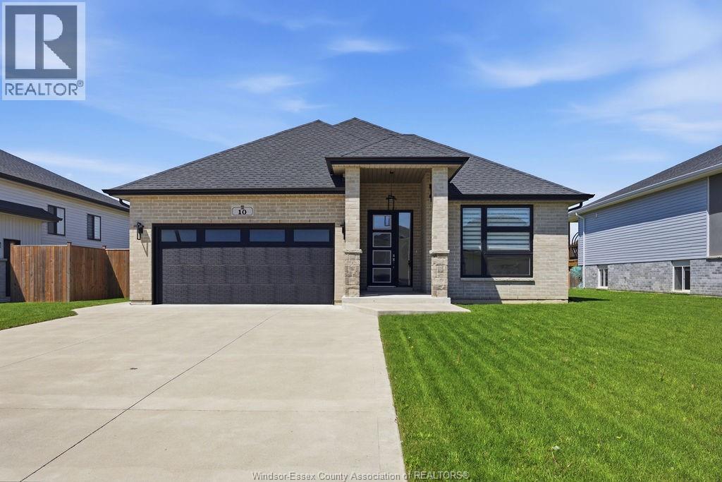 10 LUNDY STREET, Amherstburg, Ontario